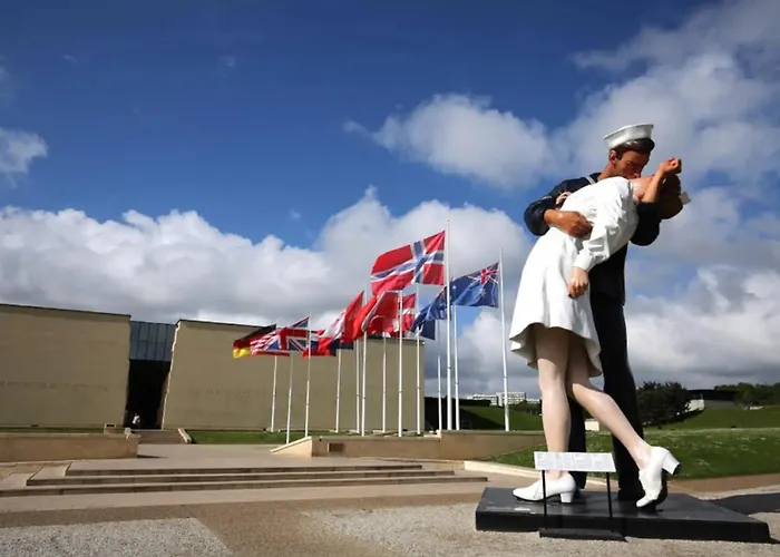 Le Vertigo - Standing - Proche Mairie * קאין